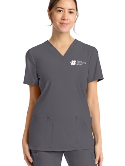 CK832 Achieve 2-Pocket V-Neck Top