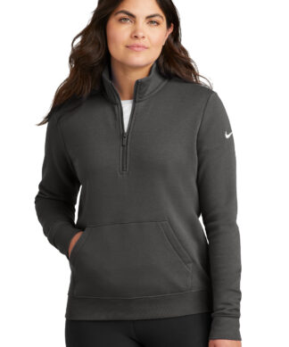 Nike Women's Club Fleece Sleeve Swoosh 1/2-Zip NKDX6720