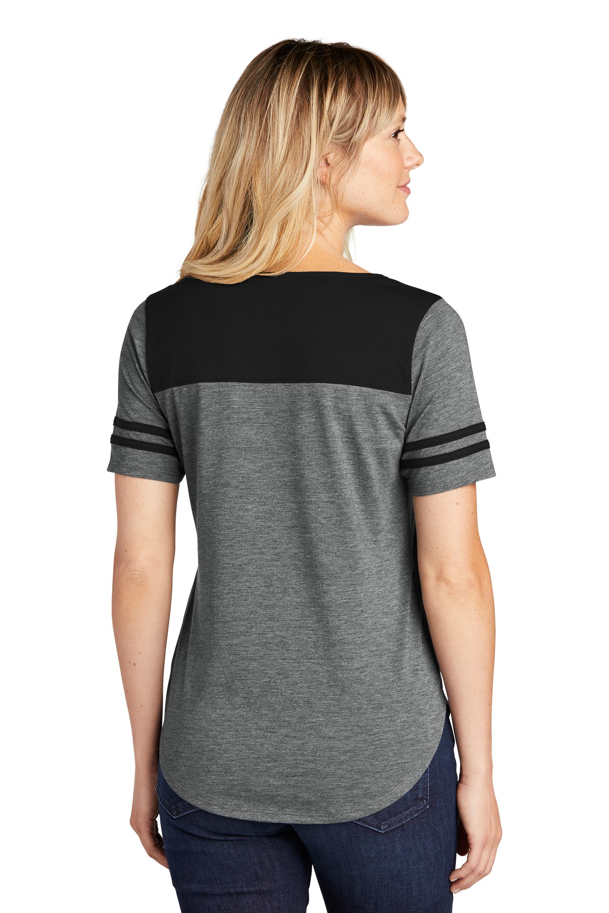 LST403_blktrdslddkgryhthr_model_back_112019