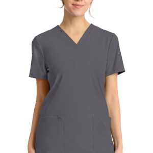 CK832 2-Pocket V-Neck Top